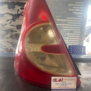 Lanterna Esquerda Renault Sandero