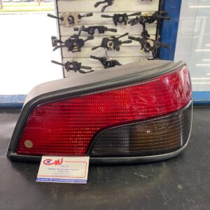 Lanterna Direita Peugeot 306