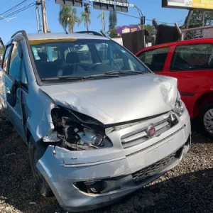 Sucata Fiat Idea 1.4 Manual 2013 (retirada Peças)